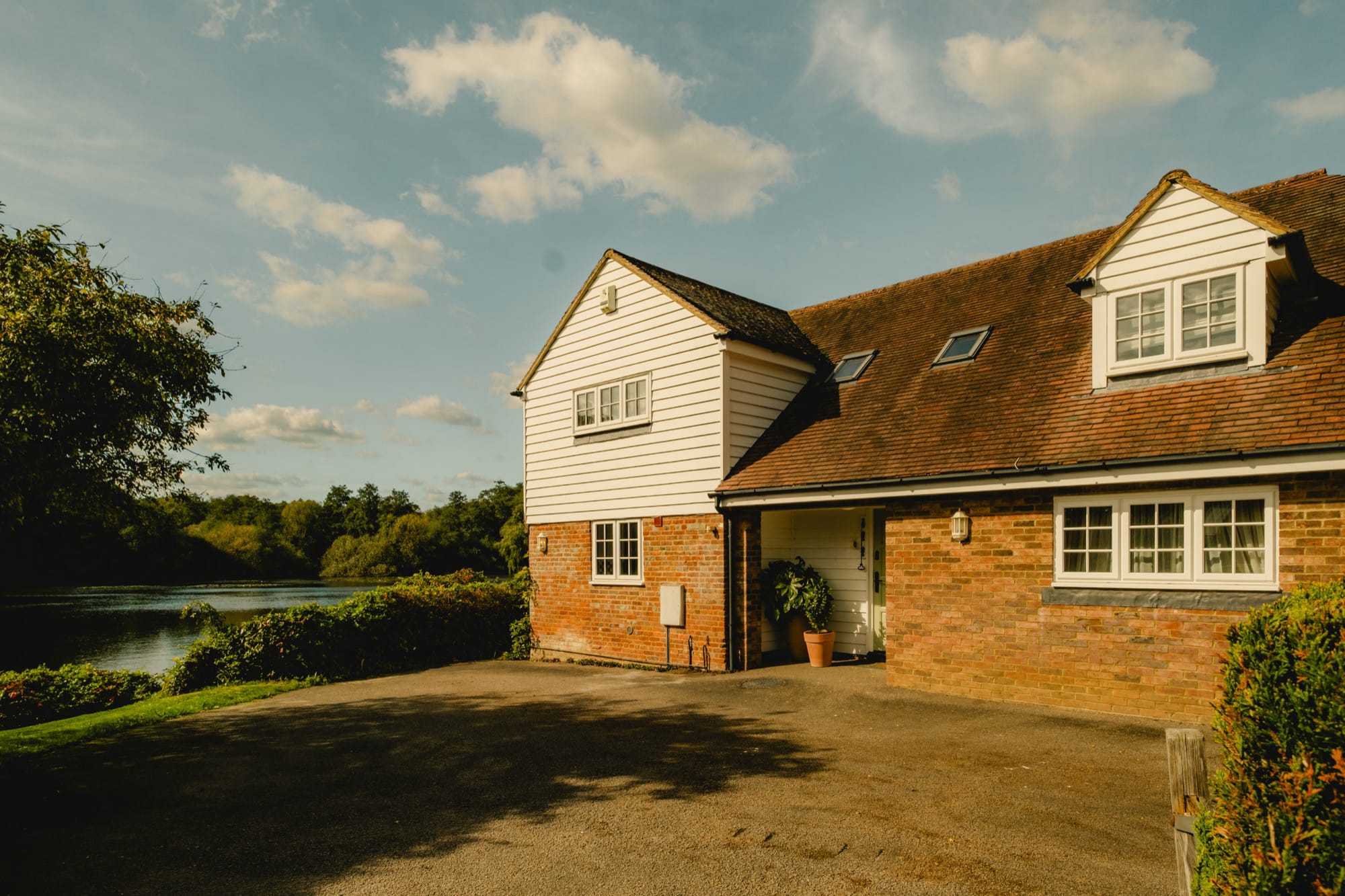 The Lake House cottage exterior, on the edge of the lake