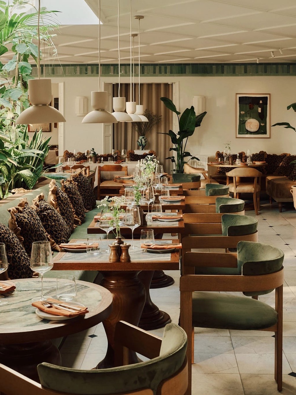 The Orangery restaurant with leafy botanical dining – Estate restaurant